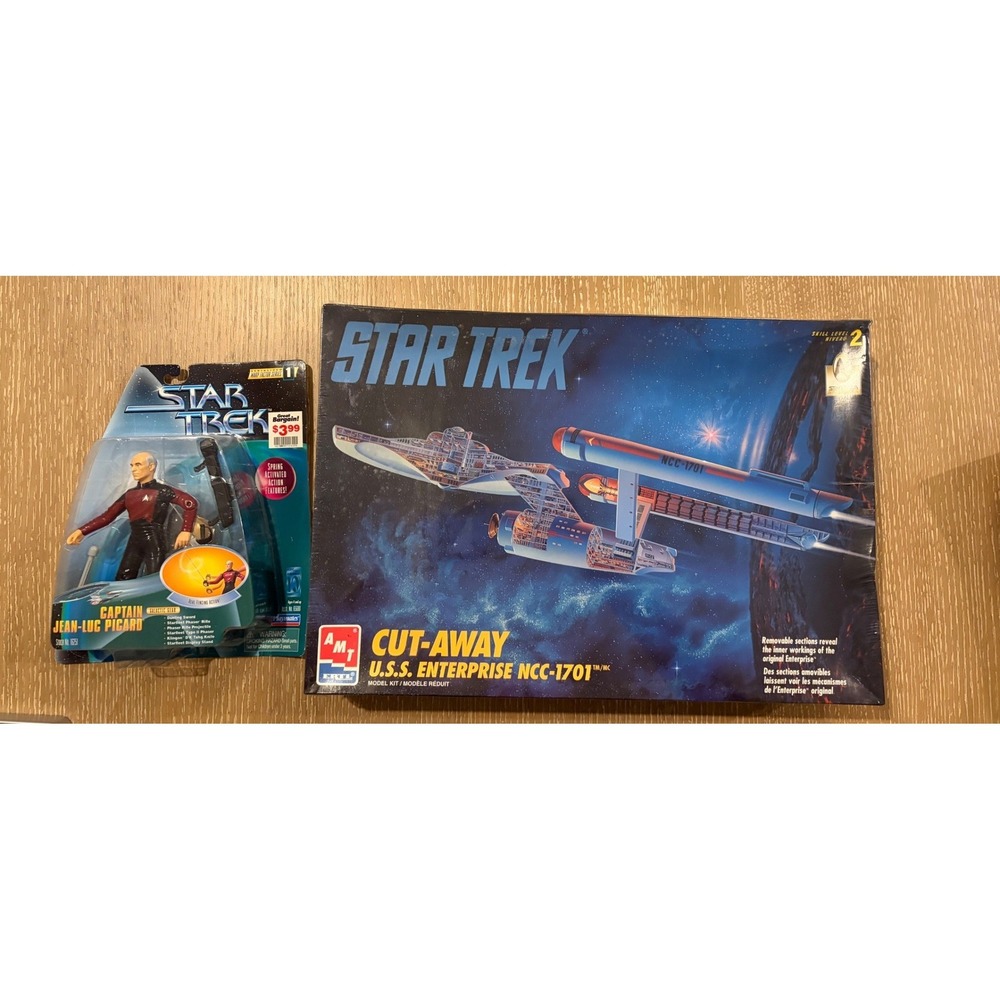 Star Trek Lot AMT USS Enterprise NCC-1701 Model Jean Luc Picard Figure NIB 1995